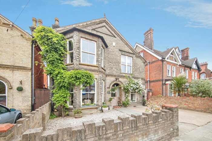 4 Bedroom Detached House For Sale In Norwich Road, Ipswich, Suffolk, IP1