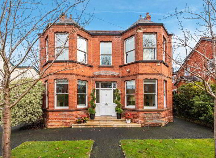 4 Bedroom Detached House For Sale In Cranmore Gardens, Belfast, BT9