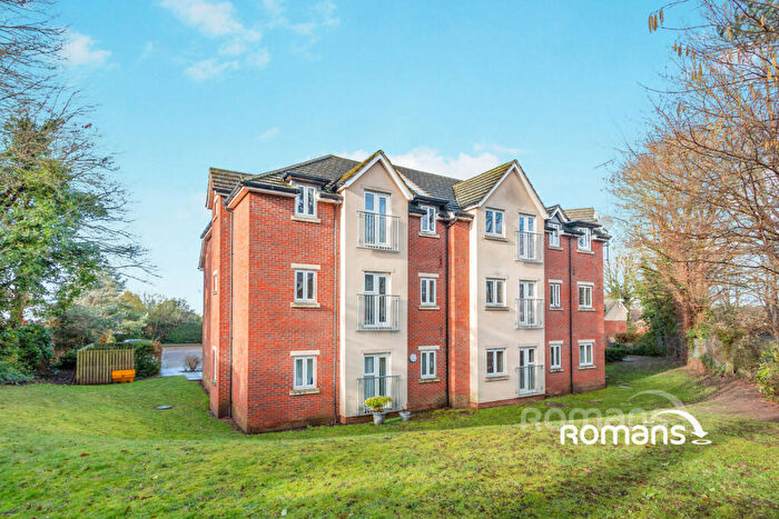 2 Bedroom Flat To Rent In Almond Court, Cromwell Road, Camberley, GU15