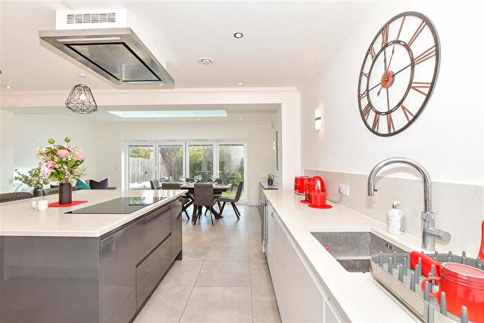 4 Bedroom Semi-Detached House For Sale In St. John's Road, Tunbridge Wells, Kent, TN4