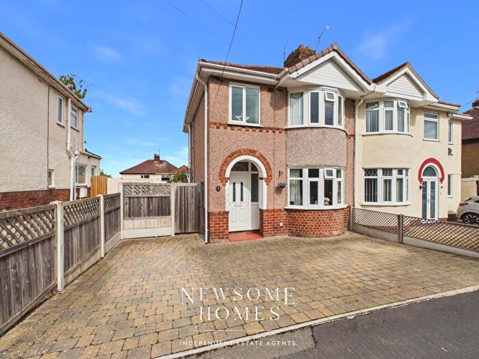 3 Bedroom Semi Detached House For Sale In School Lane, Greenfield, CH8