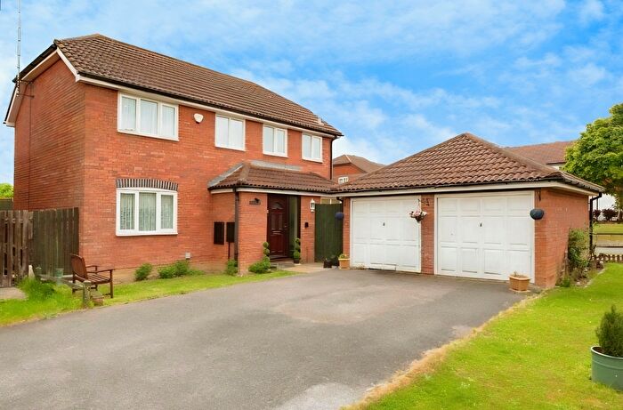5 Bedroom Detached House For Sale In Edinburgh Close, Southwater, Horsham, West Sussex, RH13