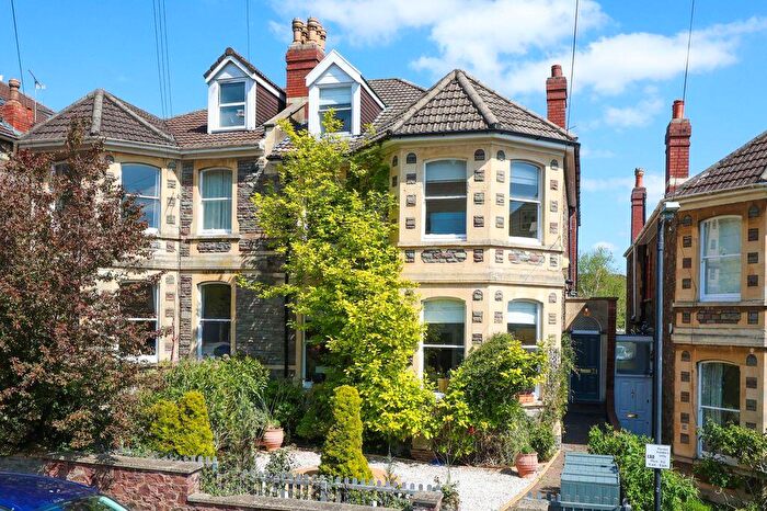 5 Bedroom Semi Detached House For Sale In Limerick Road | Redland, BS6