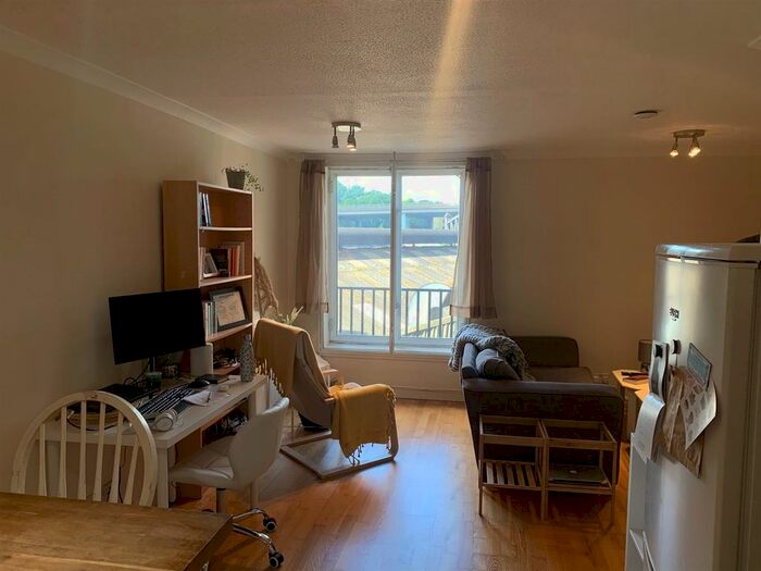 1 Bedroom Flat To Rent In Orsett Terrace, London, W2