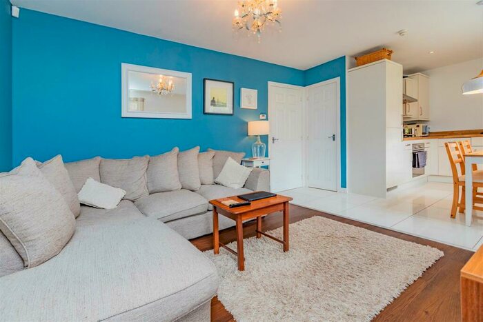 2 Bedroom Flat To Rent In Ward Place, Birmingham, B29