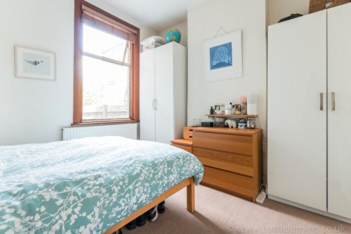1 Bedroom Flat To Rent In Hansler Road London, SE22