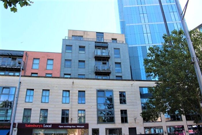 1 Bedroom Apartment To Rent In Central Quay North, Broad Quay, Bristol, BS1