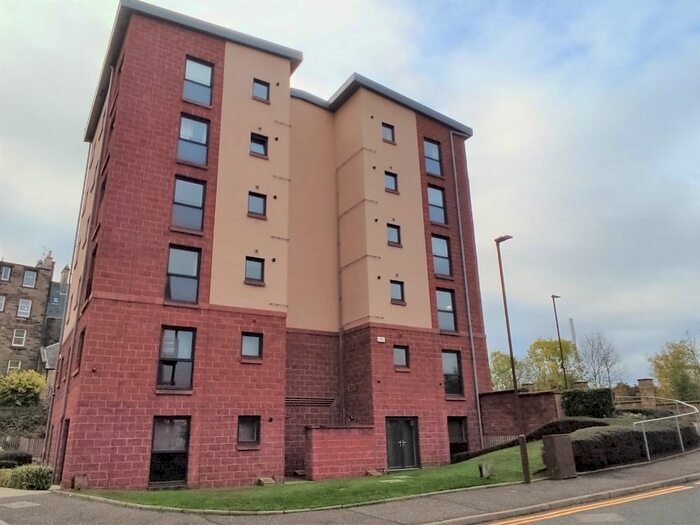 2 Bedroom Flat To Rent In Slateford Gait, Edinburgh, EH11