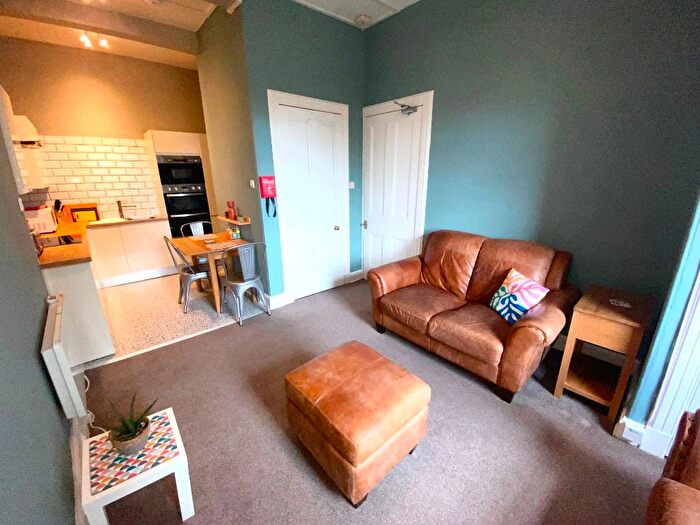 3 Bedroom Flat To Rent In Spottiswoode Road, Marchmont, Edinburgh, EH9