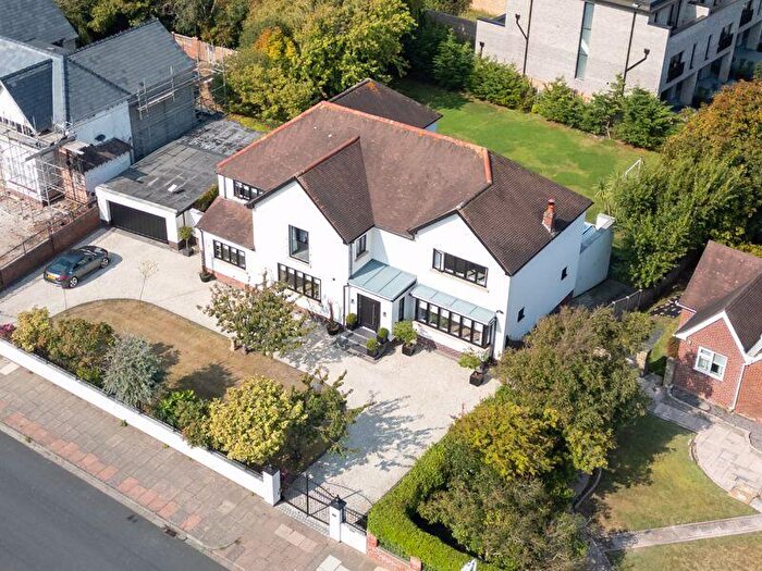 4 Bedroom Detached Villa To Rent In Golf Open - Selworthy Road, Birkdale ( Min Walk), PR8