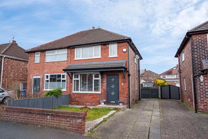 2 Bedroom Semi Detached House For Sale In Annable Road, Bredbury, Stockport, Greater Manchester, SK6