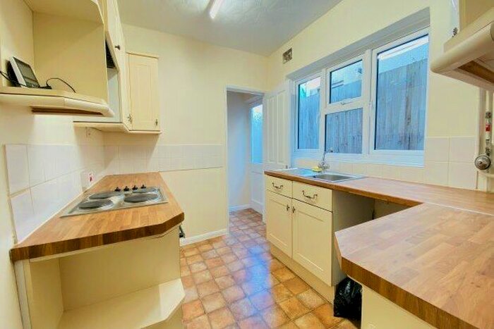 3 Bedroom Property To Rent In Foord Street, Rochester, ME1