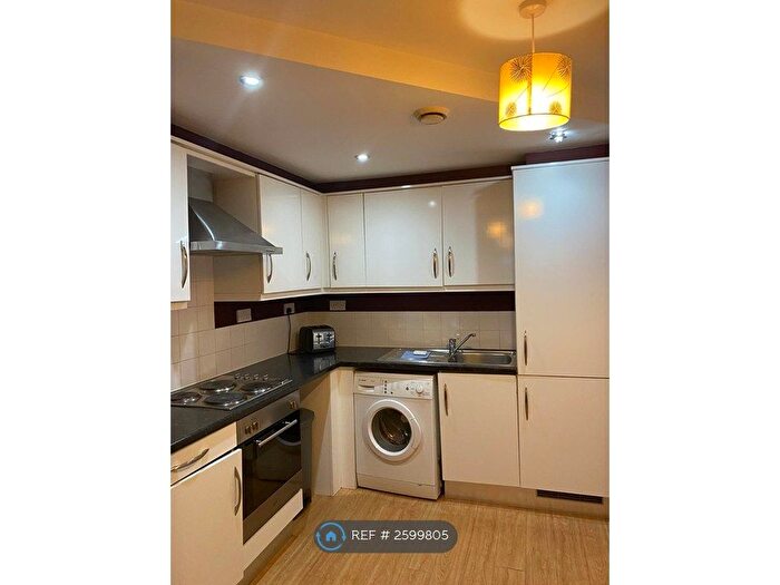 2 Bedroom Flat To Rent In The Oxygen, London, E16