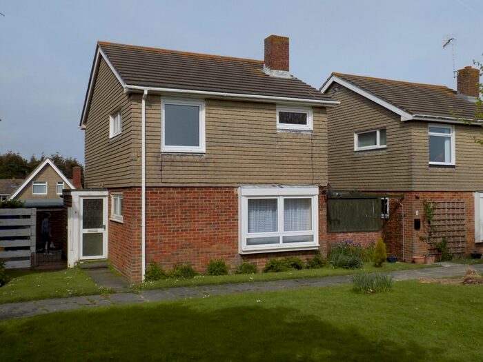 3 Bedroom Detached House To Rent In Kennedy Road, Bexhill-On-Sea, TN40