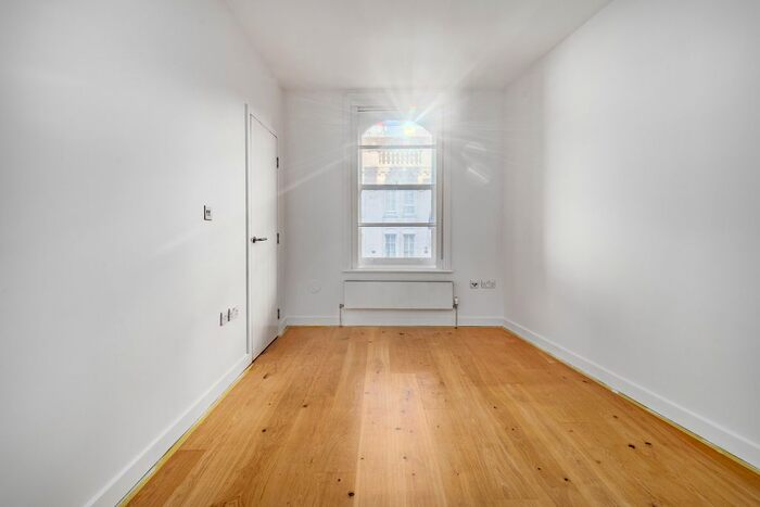 1 Bedroom Flat To Rent In Great Marlborough Street, Carnaby, W1F