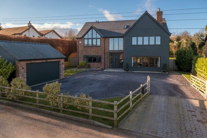 5 Bedroom Detached House For Sale In Waste Lane, Kelsall, CW6
