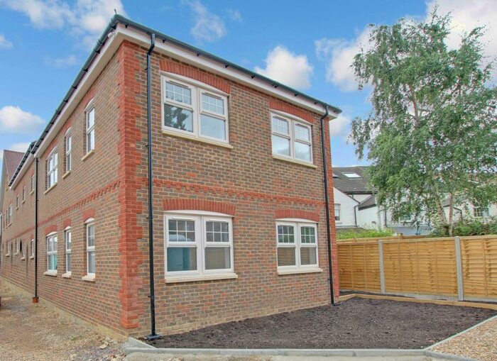 2 Bedroom Terraced House To Rent In Yattendon Road, St. Georges, RH6