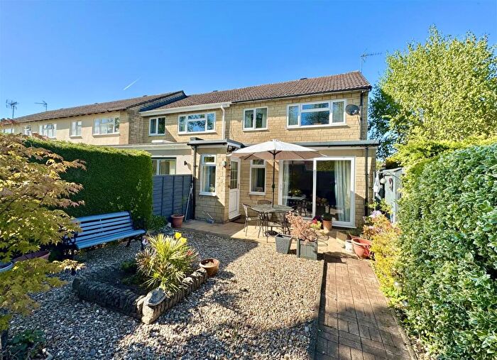 3 Bedroom End Of Terrace House For Sale In Siddington, Cirencester, GL7