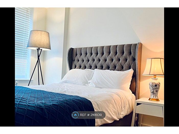 2 Bedroom Flat To Rent In Medway Street, London, SW1P