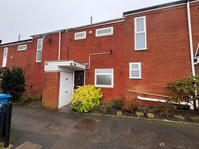 3 Bedroom Terraced House For Sale In Burns Avenue, Atherton, M46