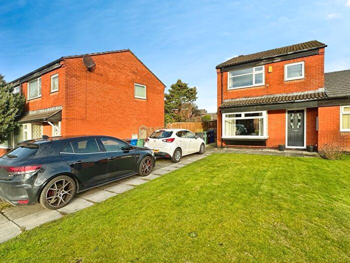 3 Bedroom Semi-Detached House For Sale In Ribchester Drive, Bury, BL9