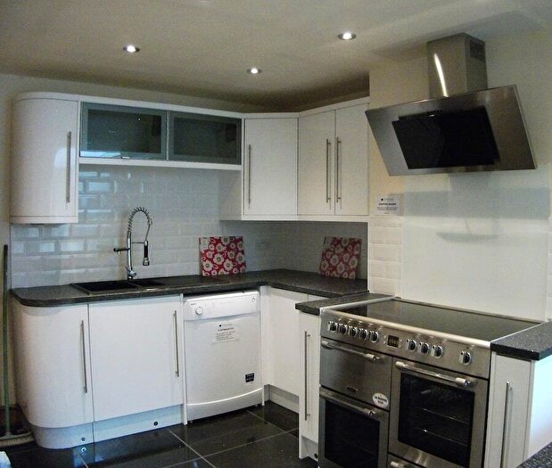6 Bedroom Terraced House To Rent In Heeley Road, Selly Oak, Birmingham, B29