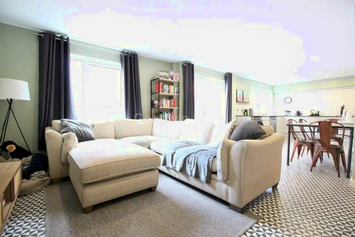 2 Bedroom Apartment To Rent In The Linx, Naples Street, Northern Quarter, M4