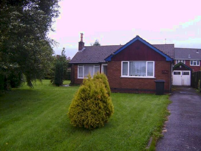 2 Bedroom Detached Bungalow To Rent In Tunnel Road, Ansley, Nuneaton, Warwickshire, CV10