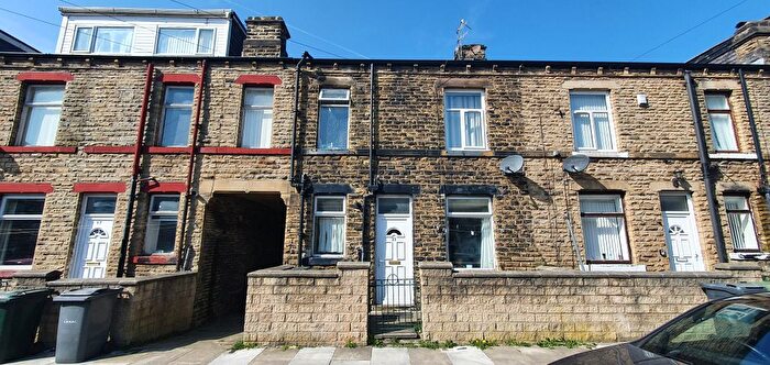 2 Bedroom Terraced House To Rent In Mavis Street, Bradford, BD3