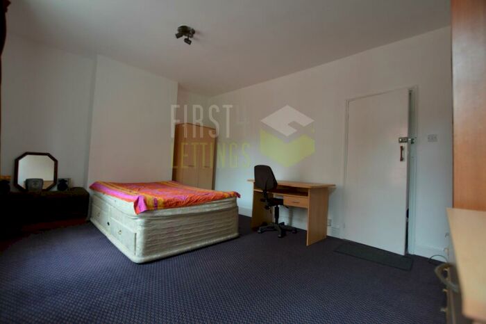 4 Bedroom Terraced House To Rent In Filbert Street East, Leicester, LE2