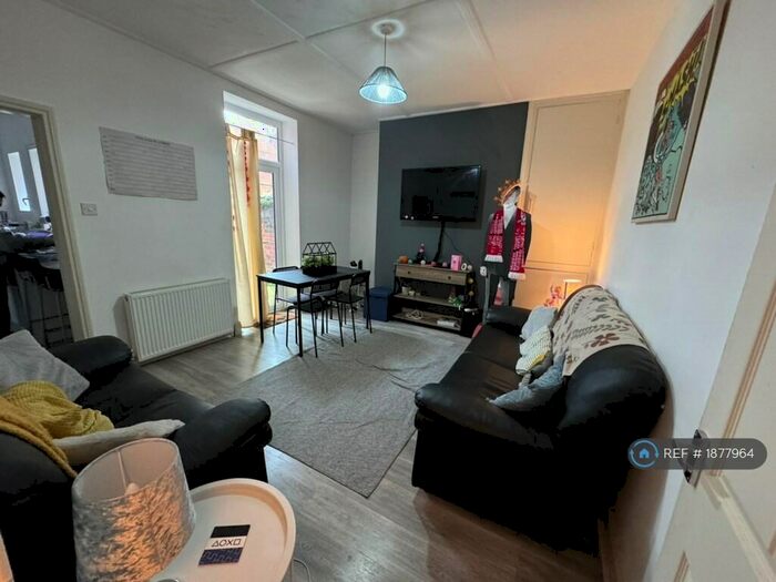 4 Bedroom Terraced House To Rent In Richardson Street, Newcastle Upon Tyne, NE6