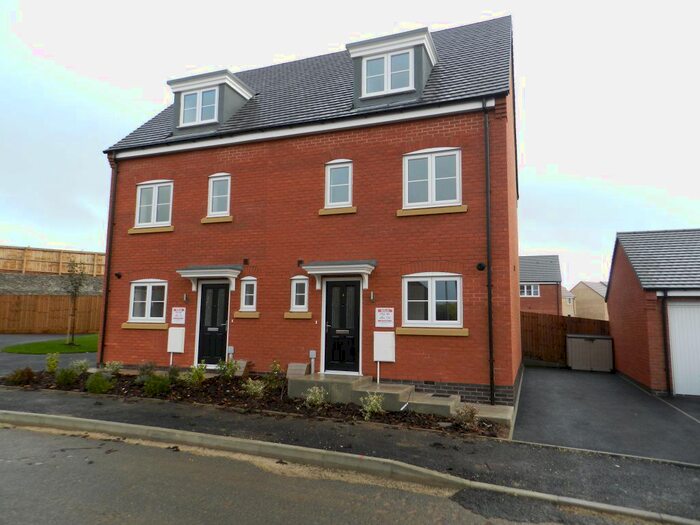 3 Bedroom Property To Rent In Bradshaw Close, NN6