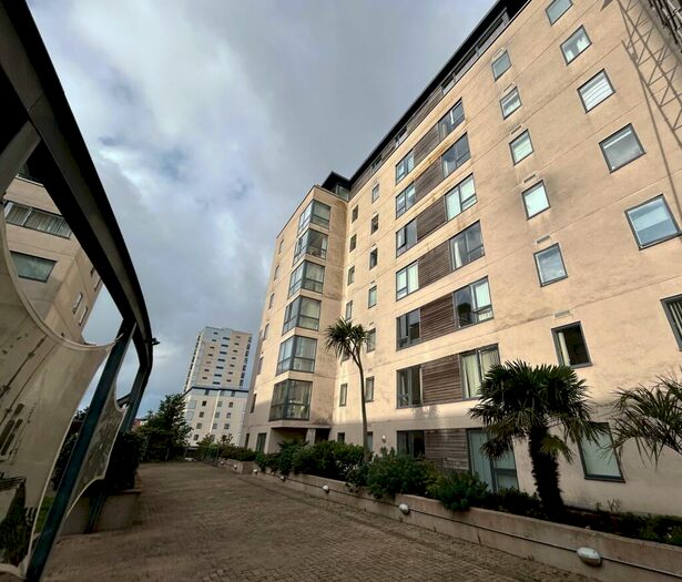 2 Bedroom Apartment To Rent In Maia House, Celestia, Cardiff, CF10