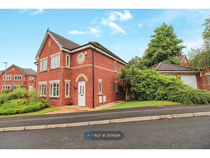 3 Bedroom Semi-Detached House To Rent In Stonemead Drive, Manchester, M9