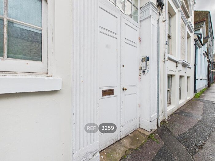 1 Bedroom Flat To Rent In Upper Gardner Street, Brighton, BN1
