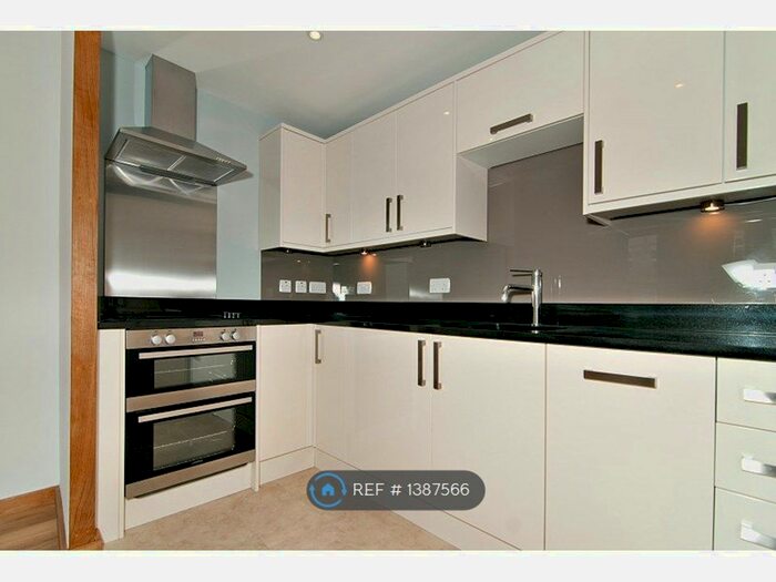 3 Bedroom Flat To Rent In Frederick Street, Brighton, BN1