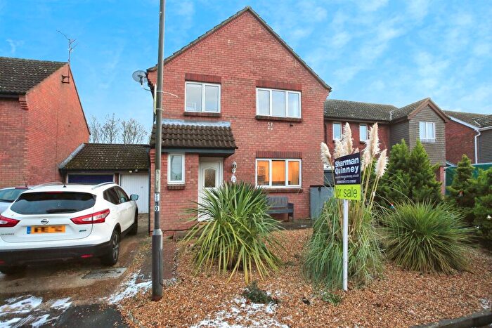 4 Bedroom Detached House For Sale In Sapperton, Werrington, Peterborough, PE4