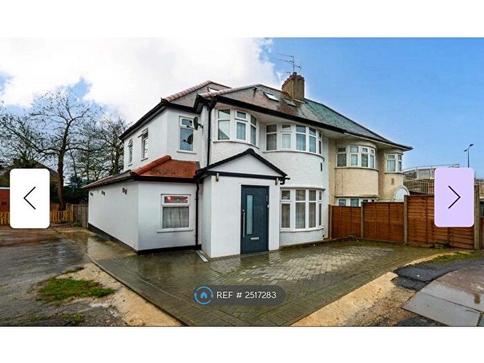 1 Bedroom Property To Rent In Endersleigh Gardens, London, NW4