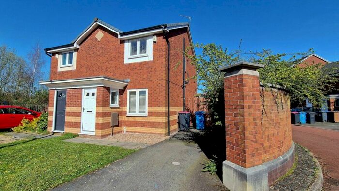 2 Bedroom Semi-Detached House To Rent In Angora Drive, Salford, M3
