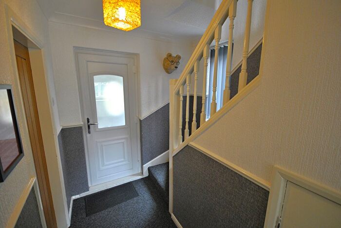 3 Bedroom Semi-Detached House For Sale In Barnby Dun Road, Clay Lane, Doncaster, DN2