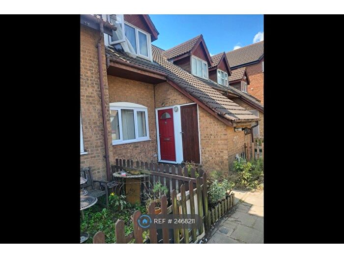 2 Bedroom Terraced House To Rent In Mariners Walk, Erith, DA8
