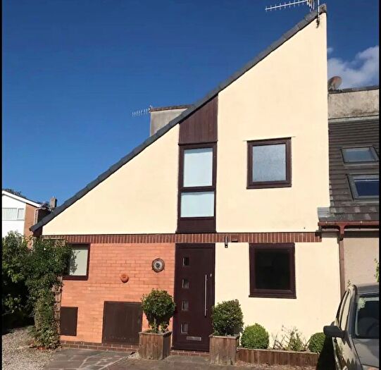 2 Bedroom Property To Rent In Greenacre Court, Lancaster, LA1