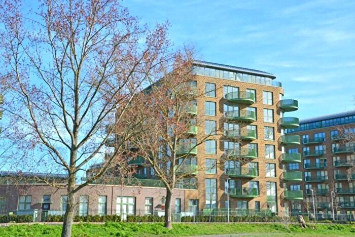 2 Bedroom Apartment For Sale In Ottley Drive, London, SE3