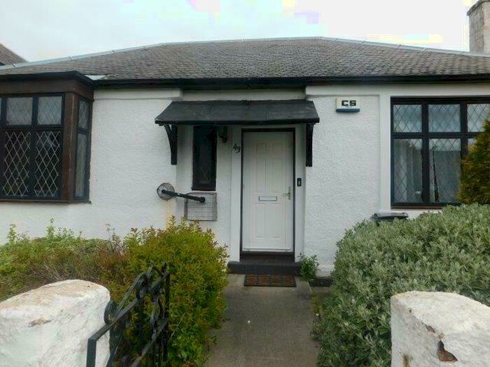 3 Bedroom Bungalow To Rent In , Kilmaurs Road, Edinburgh, EH16