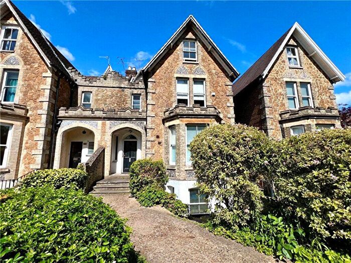 Studio For Sale In Epsom Road, Guildford, Surrey, GU1