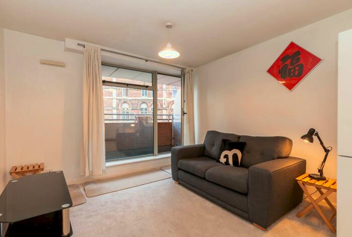 1 Bedroom Apartment To Rent In City Heights, Old Snow Hill, B4