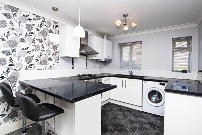 1 Bedroom Bungalow For Sale In Heys Lane, Darwen, BB3