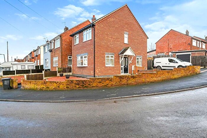 3 Bedroom Detached House To Rent In Heathfield Avenue, Ilkeston, Derbyshire, DE7