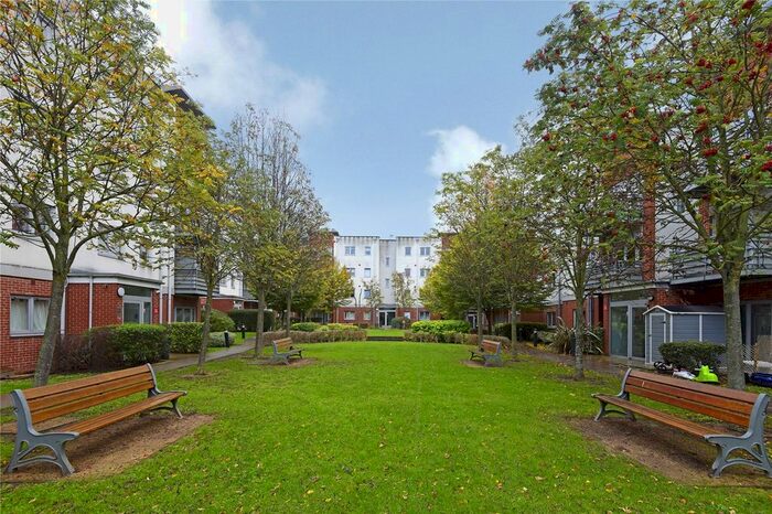 1 Bedroom Flat To Rent In Cannock Court, Hawker Place, Walthamstow, London, E17