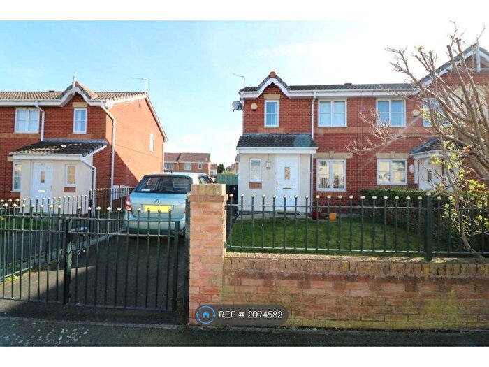 3 Bedroom Semi-Detached House To Rent In Lansdowne Road, Prenton, CH43